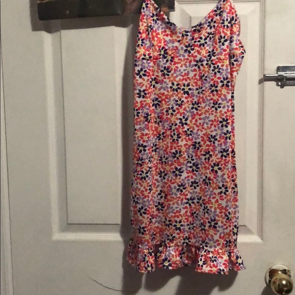 Pretty Little Thing Floral body con dress - Picture 5 of 5